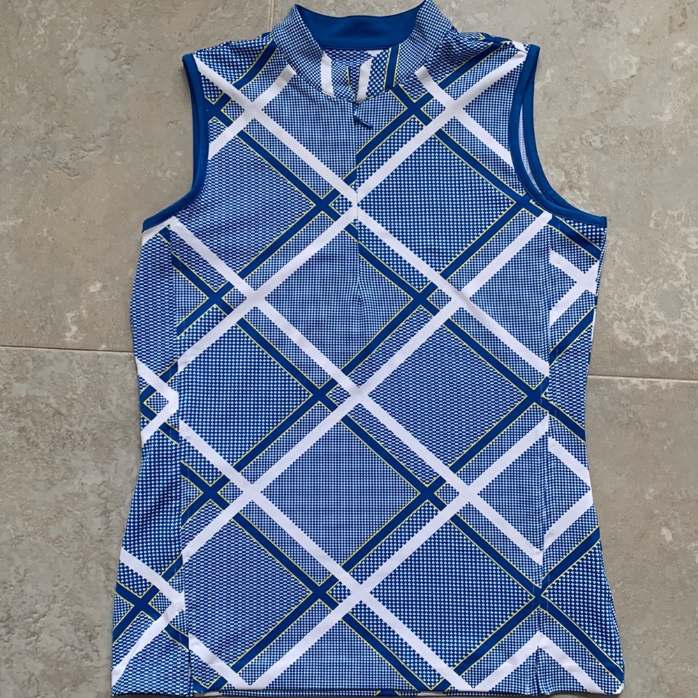 Tail sleeveless top zipper neck line size small
